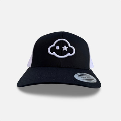curved - trucker snapback